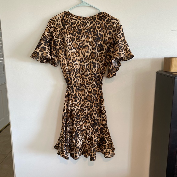 BB Dakota Dress - Picture 7 of 7